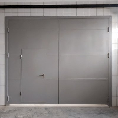 Ворота серого цвета