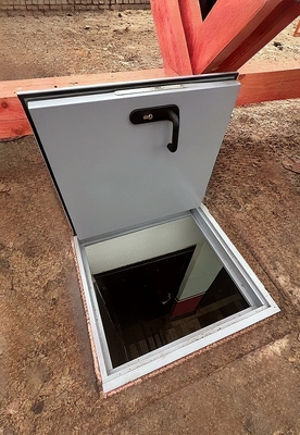 Люк на кровлю